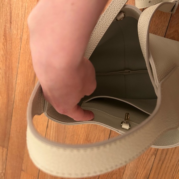 Banana Republic Pebble Leather Mini Hobo Bag in Cream